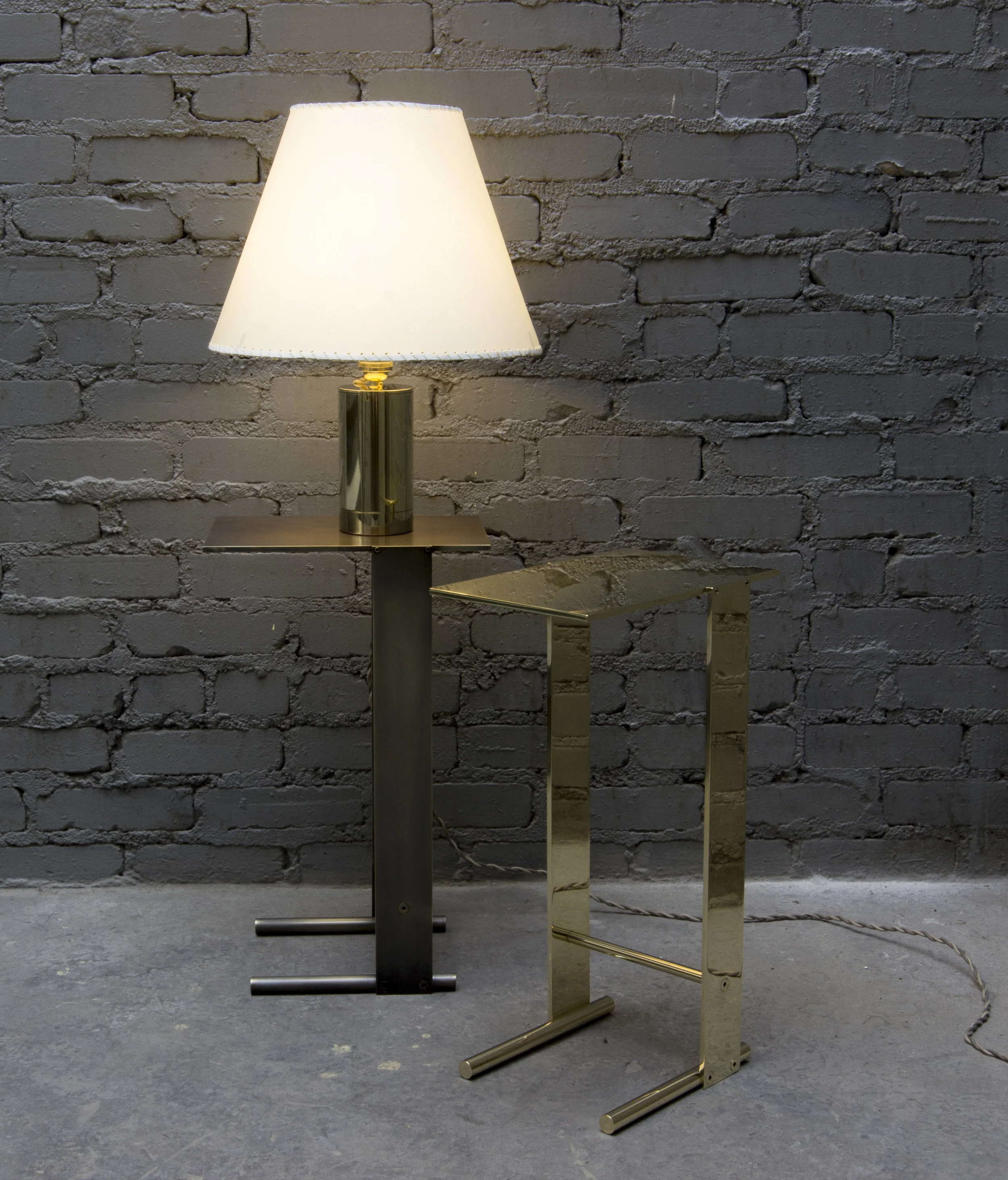 ヒステリックグラマー♥️ HEAD PHONE WOMAN SIDE TABLE UNTITLED SIDE TABLE 1.0 - MATTE BLACKENED BRASS — ADAM OTLEWSKI